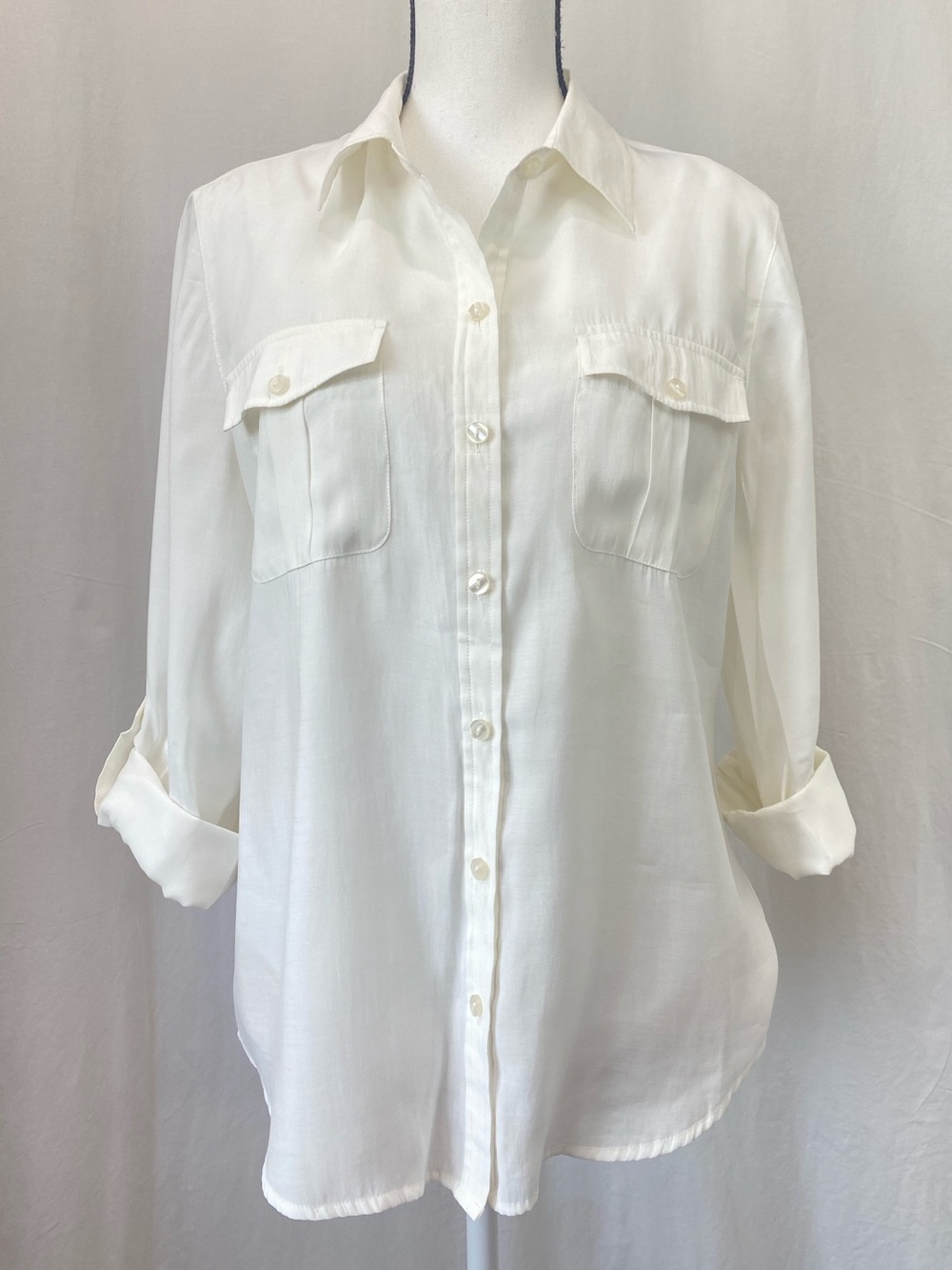 Chico's Ivory White Button Front Camp Shirt Size 1 Medium Roll Tab Sleeve Modal - Picture 3 of 16